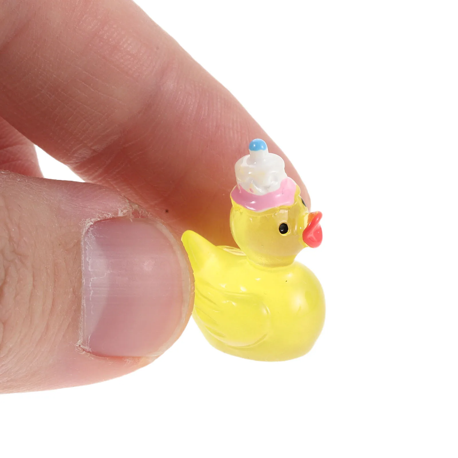 

20Pcs Cartoon Resin Ornaments Mini Ducks Luminous Animal Figures for Home Decor Garden Craft Decoration Bonsai Accessories