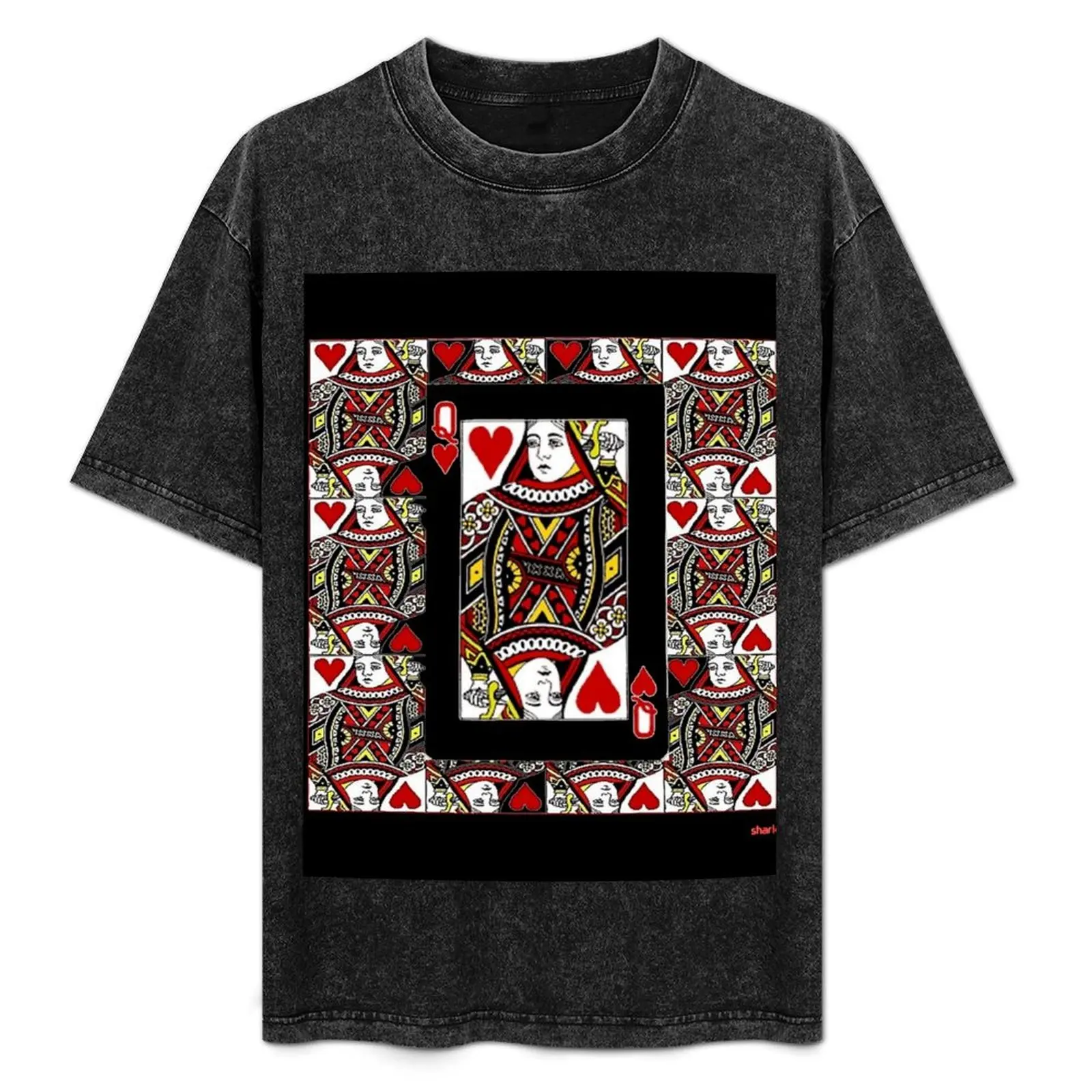 

BLACK CASINO CARDS RED QUEENS OF HEARTS ABSTRACT T-Shirt tees T-shirts man funny meme t-shirts mens workout shirts