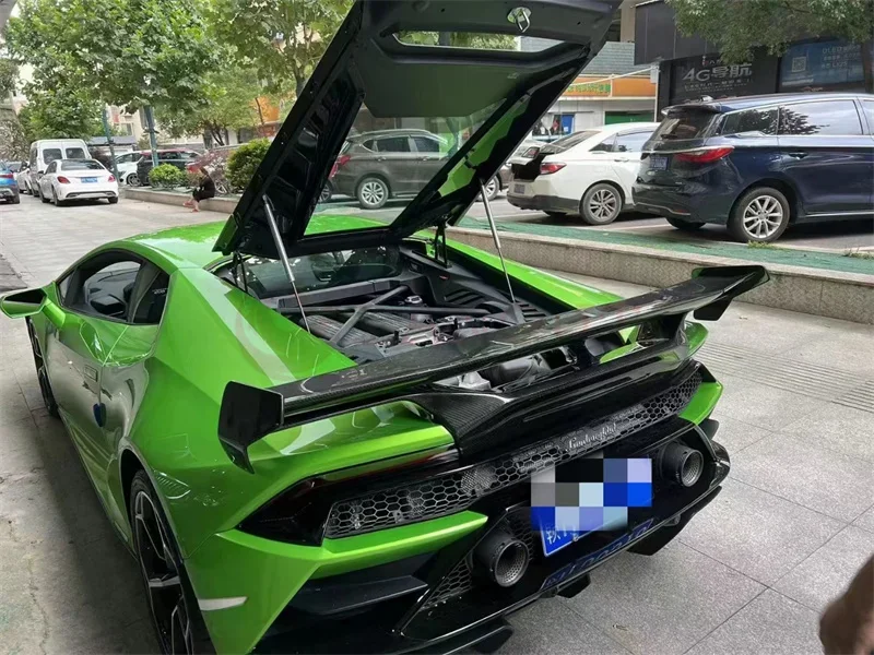 

Vorster STO Style Carbon Fiber Rear Spoiler For Lamborghini Huracan EVO GT Wing LP610 LP580