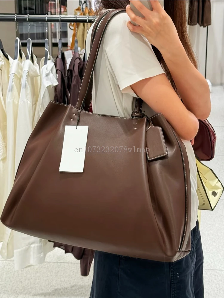 Women Large Capacity Handbags Fashion Luxury Designer PU Leather Shoulder Bag Versatile Commuter Bucket Bag Female Tote Bags