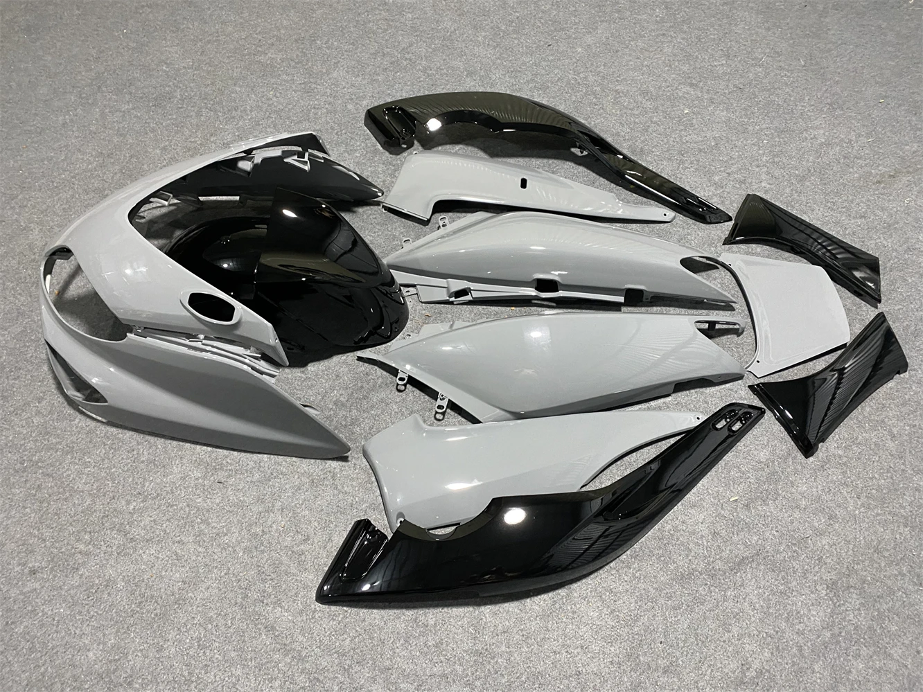 Motorcycle Fairing kit for Yamaha TMAX500 01-07 500 2001 2002 2003 2004 2005 2006 2007 Fairing cement grey Black White