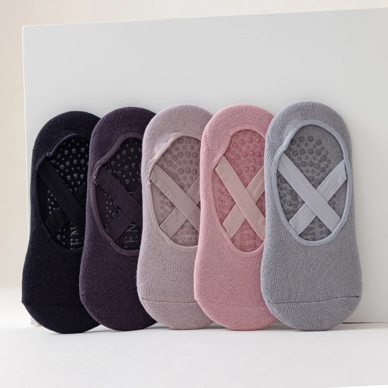 Women Breathable Towel Bottom Yoga Socks Silicone Non-Slip Bandage Pilates Sock Ladies Ballet Dance Fitness Workout Cotton Socks