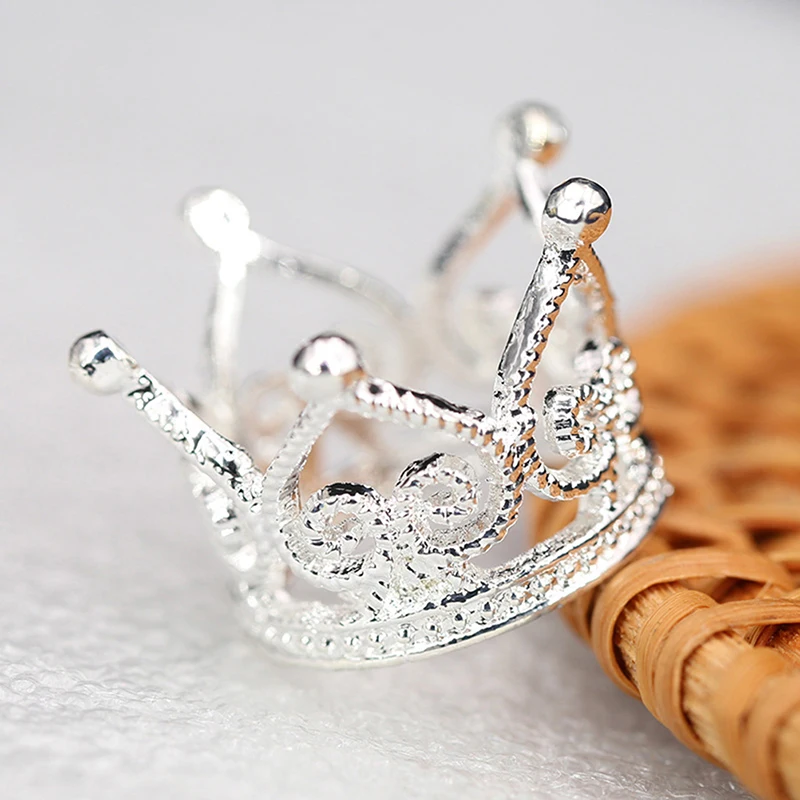 1PC Mini Crown Princess Topper ornamenti per capelli per bambini per la festa di compleanno di nozze strumenti per la decorazione di torte