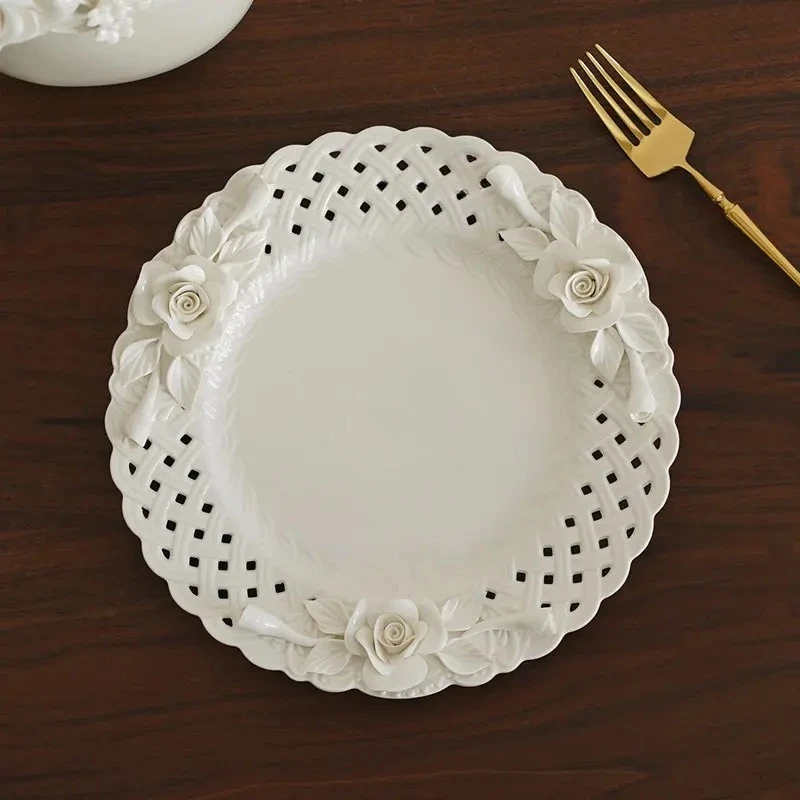 

10" Fine European Court Style Ceramic Western Dinner Plate Hand-kneaded Rose Floral Plate Art Collection Plate High Grade Dishes