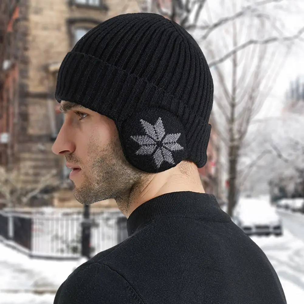 Gorros de lana a prueba de frío para hombre y mujer, gorros cálidos de felpa de punto, gorros de nieve a la moda, protección para los oídos, Unisex, Invierno