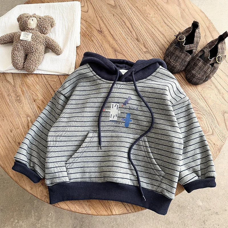 

New Winter Infant Boys Sweatshirt Hooded Striped Thicken Warm Kids Baby Boy Hoodies Cartoon Jacquard Toddler Boy Tops Sweatshirt