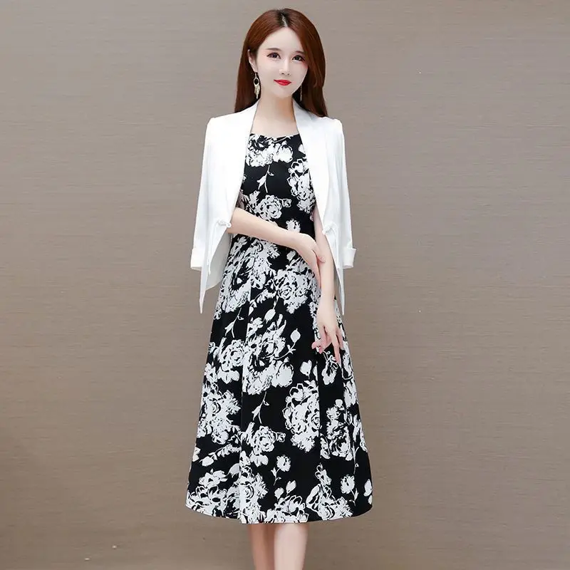 Spring and Summer Women\'s Dress Set 2023 Korean Version New Small Suit Print Tank Top Skirt Fashion Two Piece Set