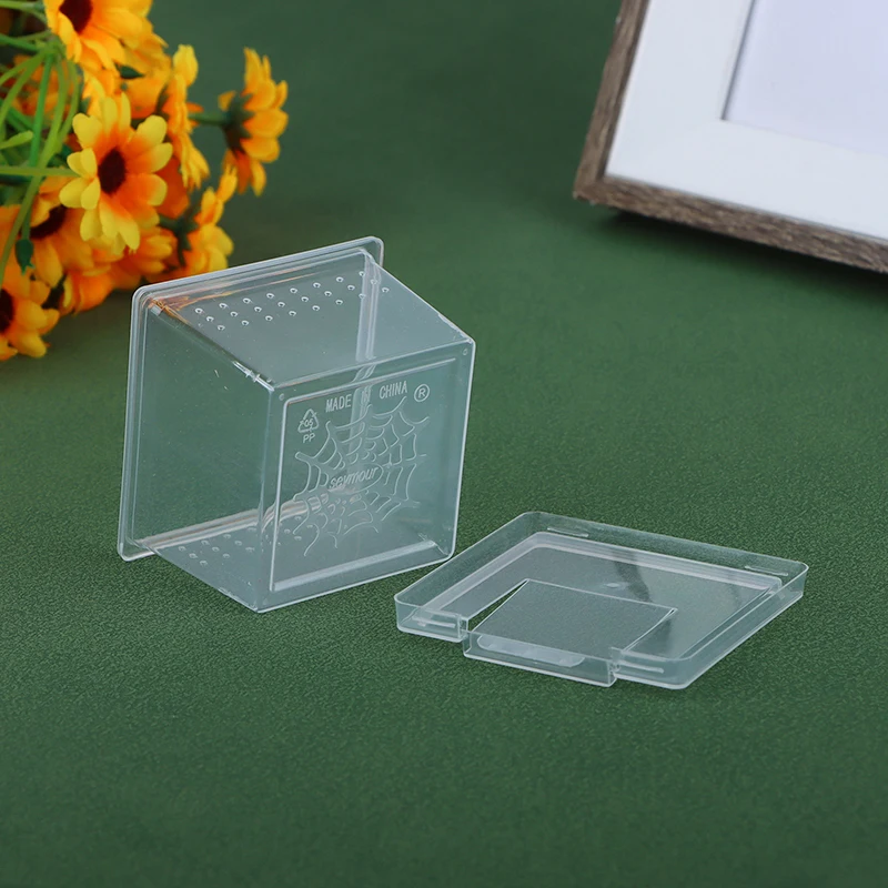 1Pc Square Transparent Plastic Reptile Insect Spider Breeding Feeding Box Container Tank Transport Case Hatching Tank