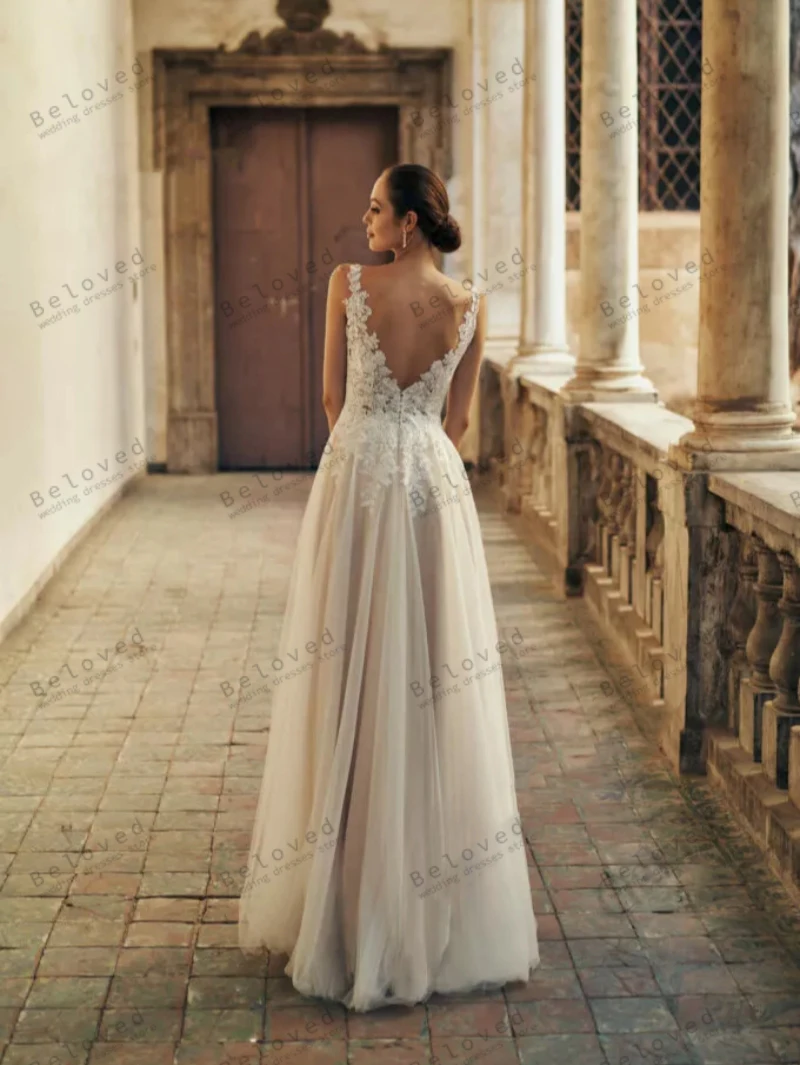 Pretty Wedding Dresses A-Line Bridal Gowns Lace Appliques Backless Robe For Formal Party Sleeveless Vestidos De Novia Customized