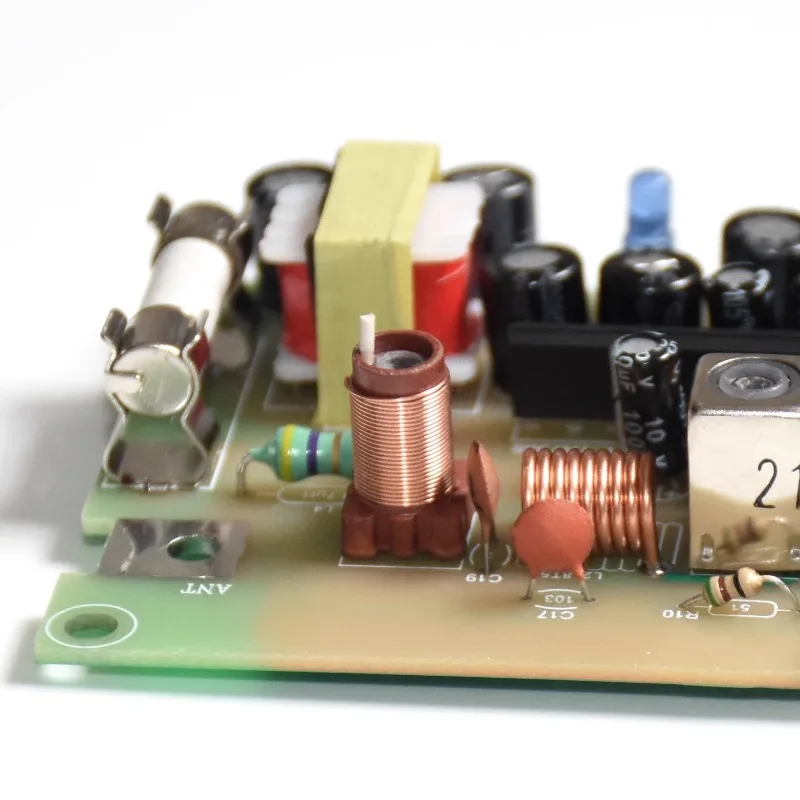 Shortwave Micro Power Radio Transmitter Board Campus Broadcast Electronic Production SW Radio Amplitude Modulation Transmitter