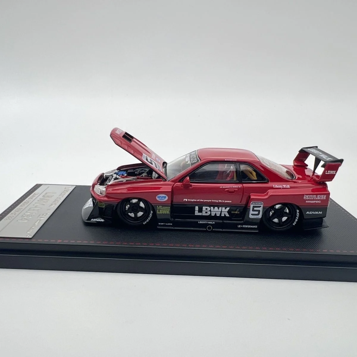 Street SW Limited Edition 1:64 ER34 Open Lid LB Wide Body GT-R