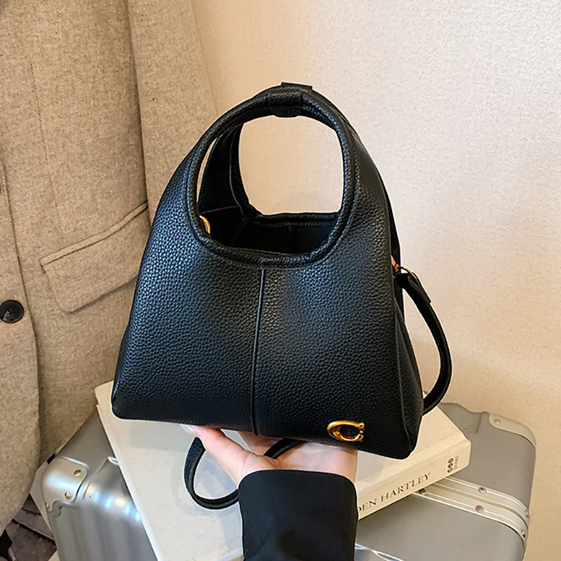 Brown Suede Hobo Tote Bag For Women Elegant Large Capacity Shoulder Bag Adjustable Strap Crossbody Bag Casual Daily Handbag