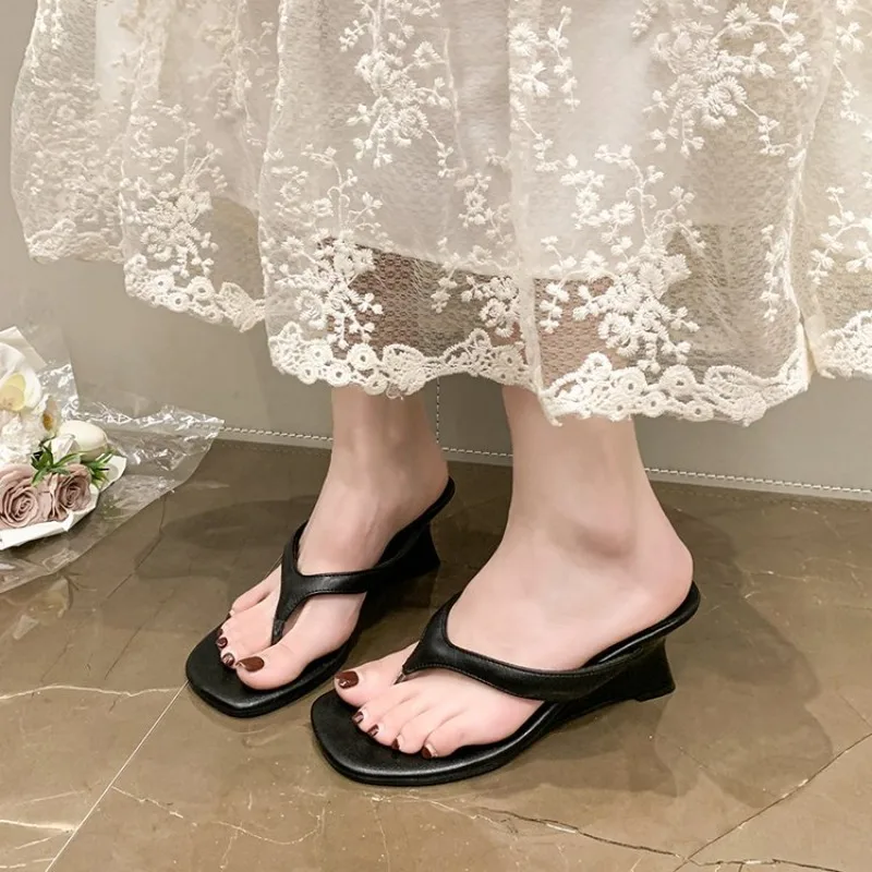 

Fashion Brand Wedge Heel Slipper Slides Women Clip Toe Flip Flops Narrow Band Sandals Shoes Casual Female Slipper