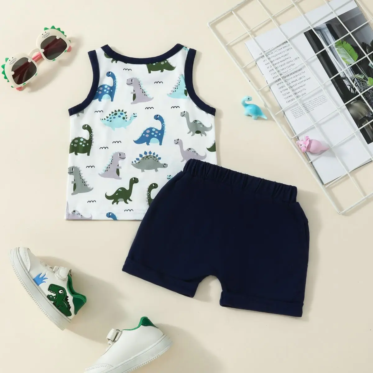 Baby Boy Summer Casual Dinosaur Pattern Color-blocked Sleeveless Vest Shorts Two-piece Set