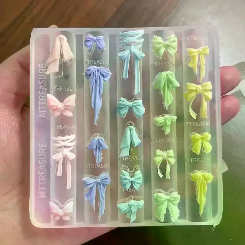 Cute Bow Lace Chain Silicone Nail Mold DIY Resin 3D Nail Charm Manicure Template Decor Tool