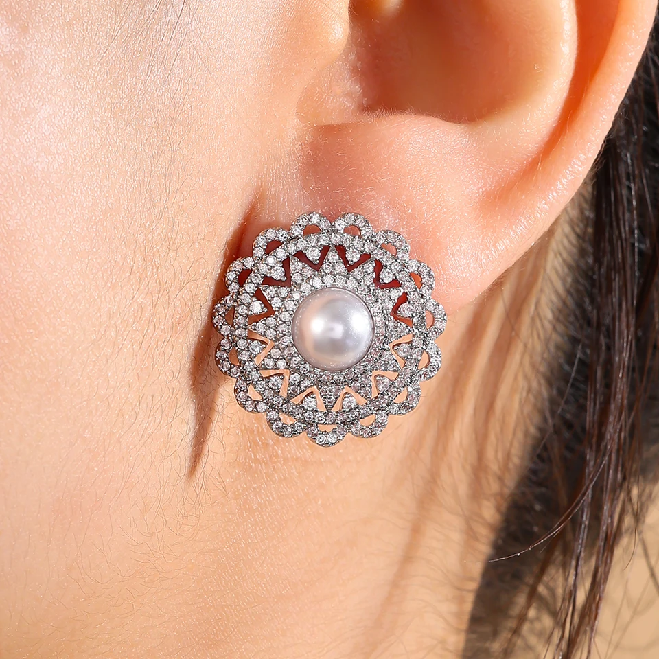 New Elegant Delicate Imitation Pearl Stud Earrings with Cubic Zirconia Luxury Round White Crystals Earrings Jewelry Gifts