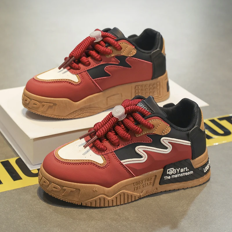 

Men's winter 2025 new style red zodiac year sports shoes for children student and teenagers height-increasing casual board shoes