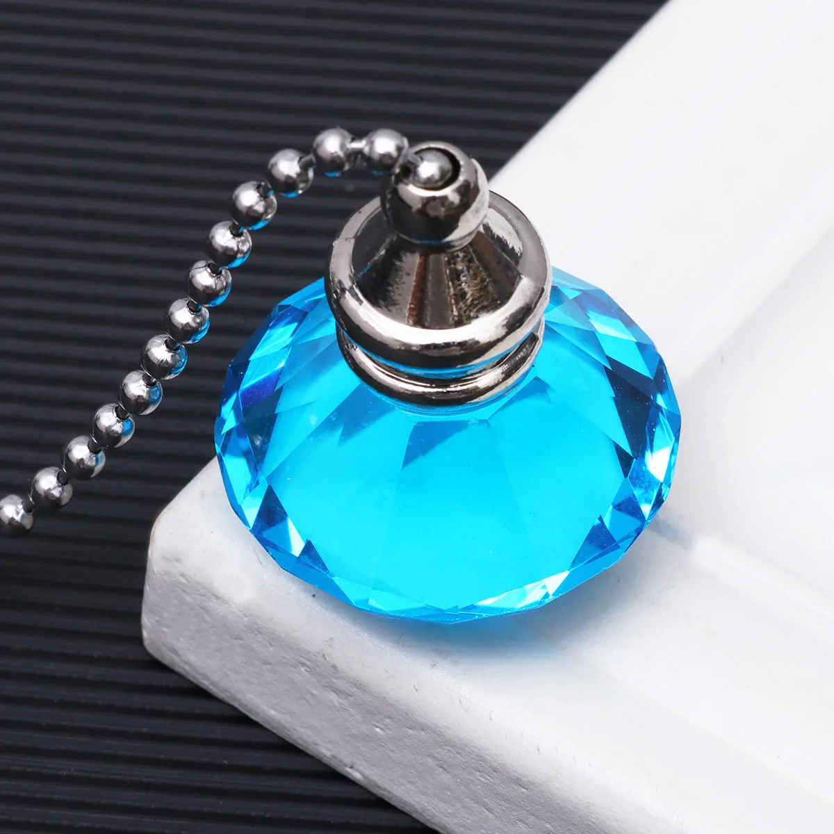 

2 Pcs Diamond Fan Pendant Xmas Hanging Crystal Stylish House Decor Christmas Ornament