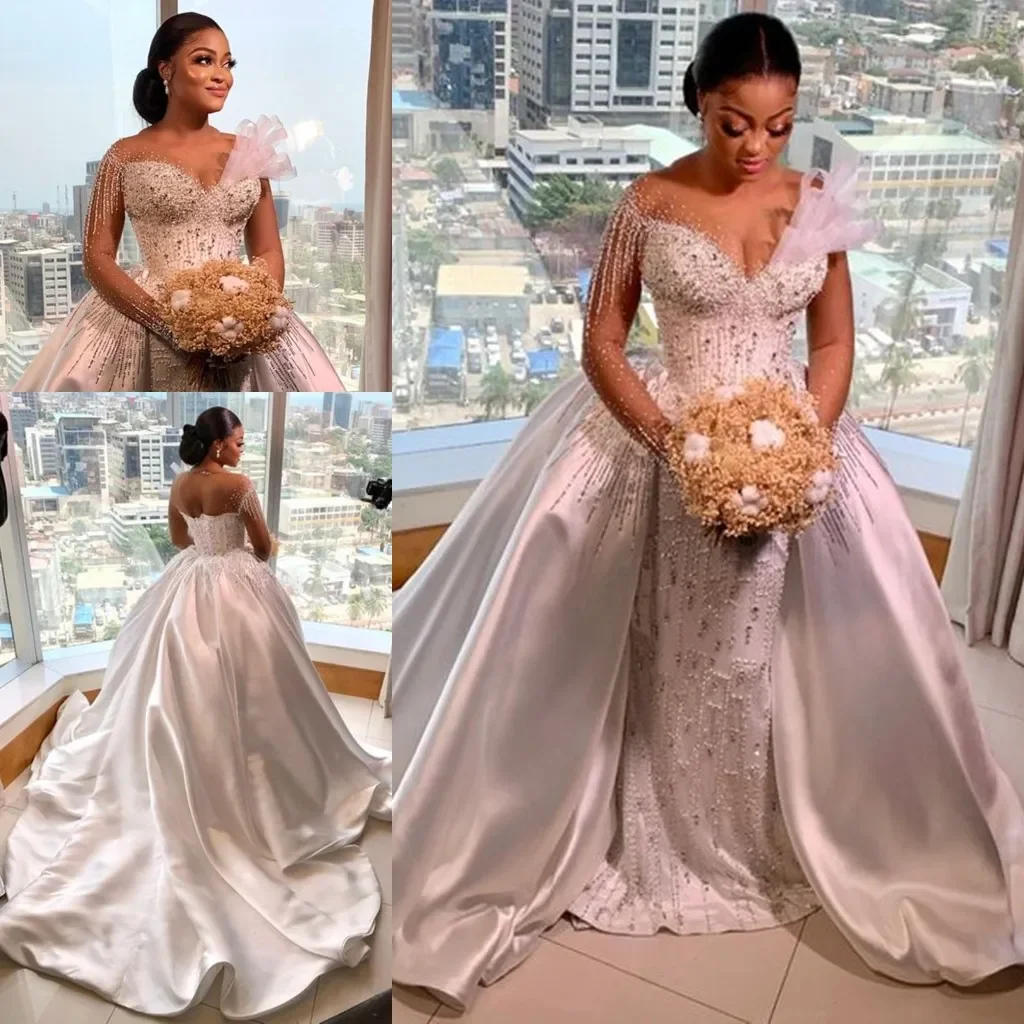 Customized Sheer Neck Full Beads Crystals Wedding Dress with Removable Skirt Full Sleeves Robe De Mariée Luxury Bridal Gown
