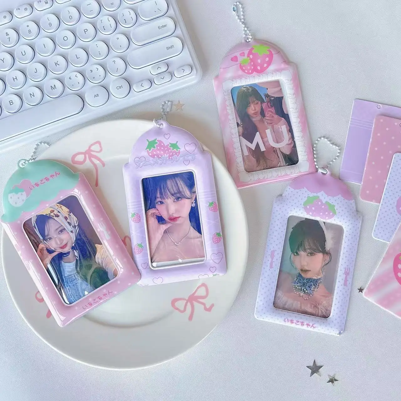Girl Pink Strawberry Print Card Holder 3 Inch Polaroid Photocard Storage Display Pendant Card Clip