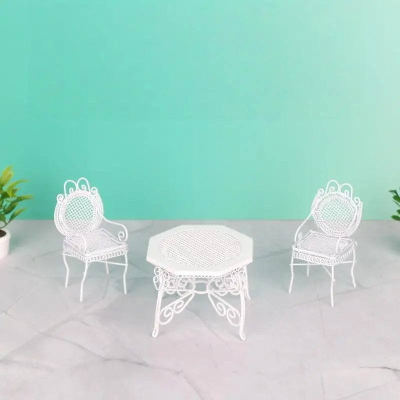 Conjunto de Móveis Miniatura para Casa de Bonecas 1/12 com 3 Peças, Brinquedo de Simulação, Modelo de Mesa Octogonal de Ferro e Cadeira para Crianças