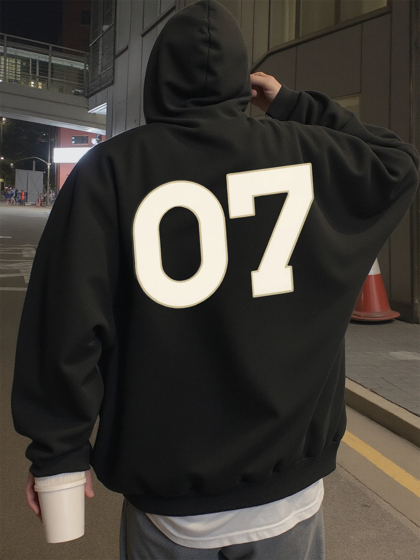 

Толстовка с капюшоном для мужчин, уличная одежда, толстовки с графическим рисунком большого количества 07, мужские толстовки весной, осенью и зимой.