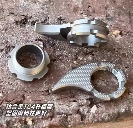 Integrated aluminum alloy fangs quick opening and quick release buckle, suitable for FANG folding knife round hole blade