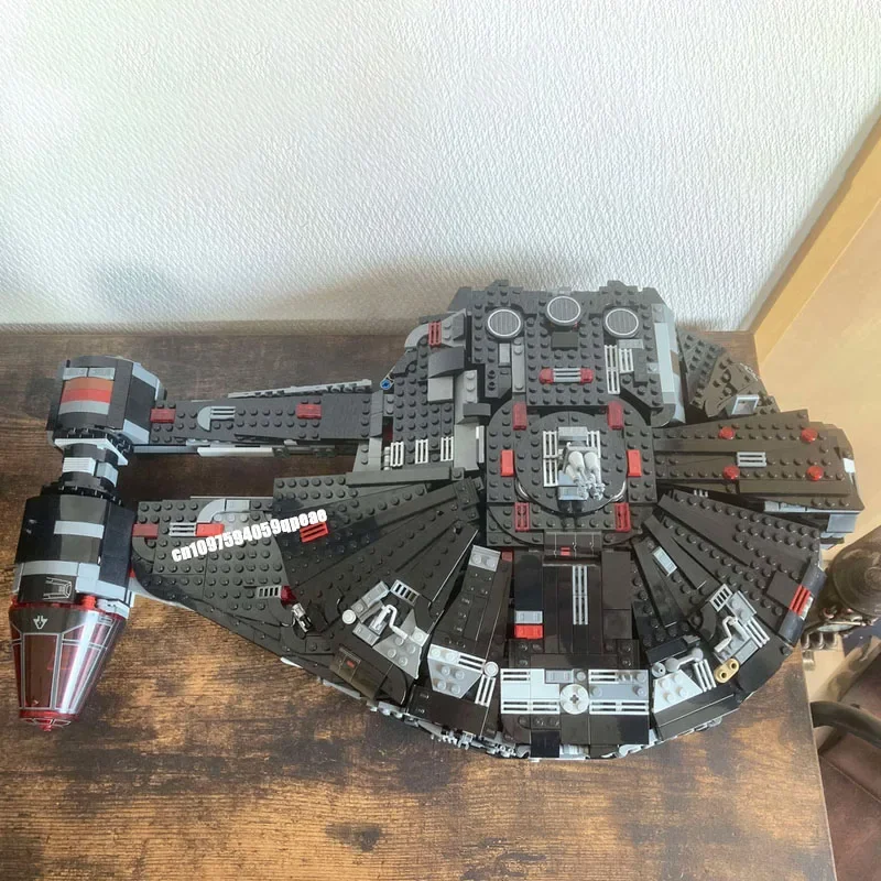 Nouveau 1400 pièces célèbre film de combat étoile Moc Dark Outrider ombres modèle bricolage idées créatives enfant jouet cadeau d'anniversaire Puzzle personnalisé