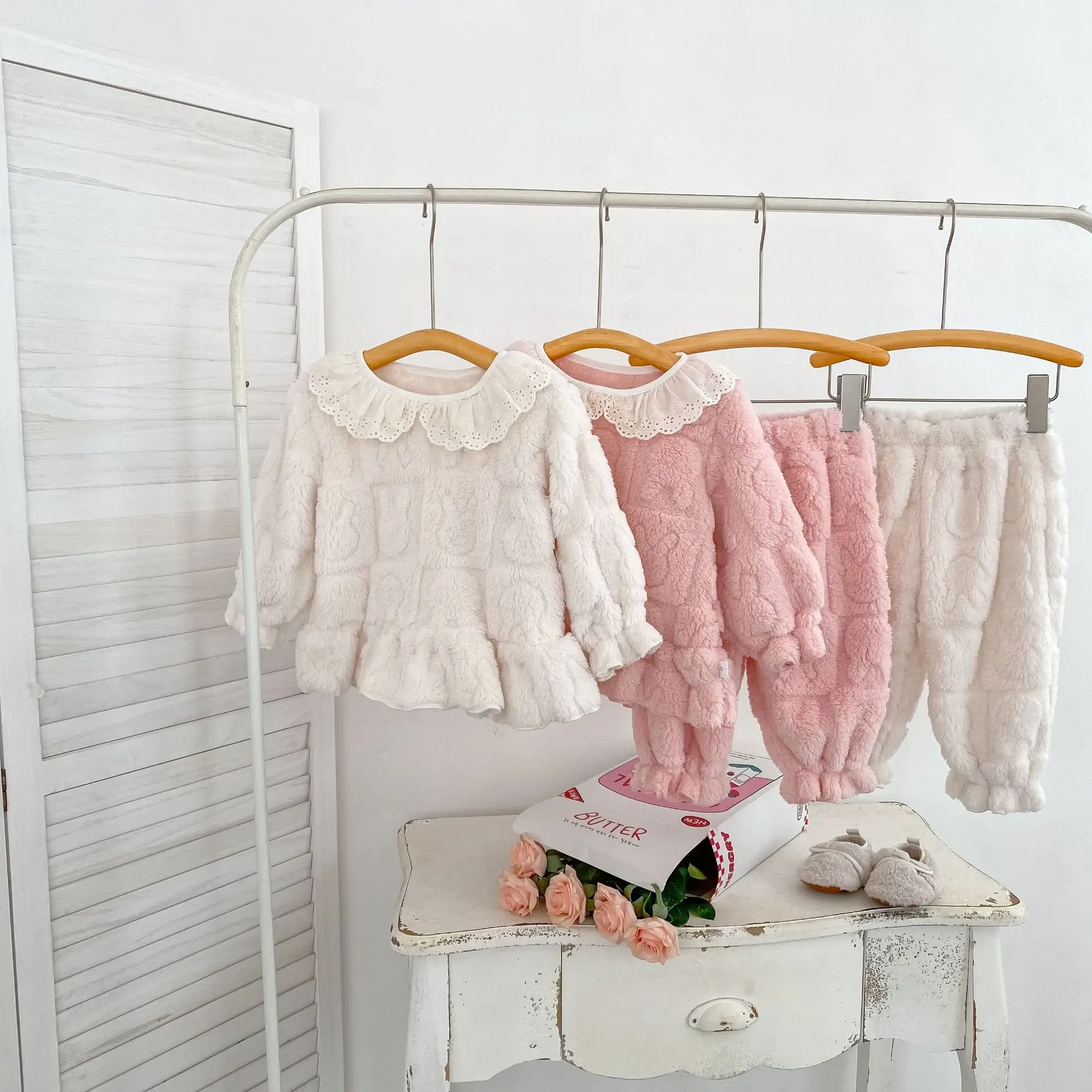 Girls Plus Velvet Thick Home Clothes Set Baby Girl Lace Collar Warm Nightwear 2025 Winter New Children Fleece Pajamas 2pcs Suit