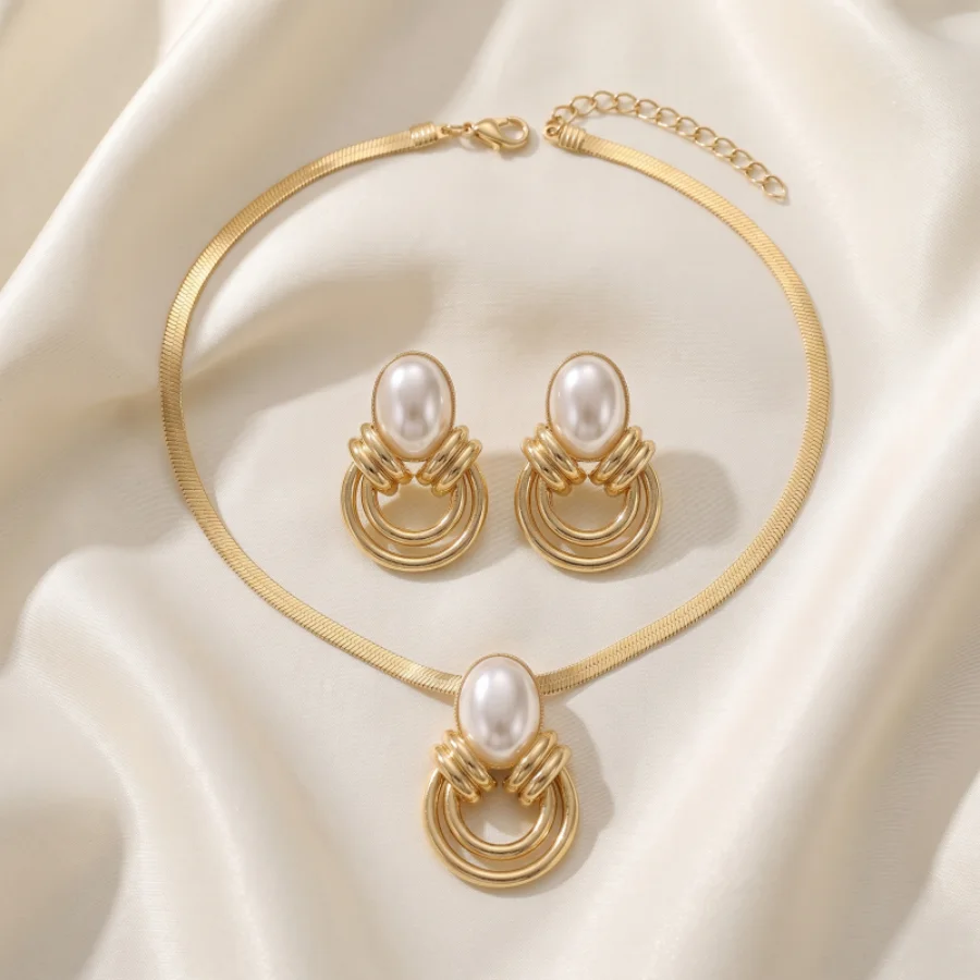 Set Perhiasan Mutiara Imitasi - Pearl Trim Chain ulasan dan harga