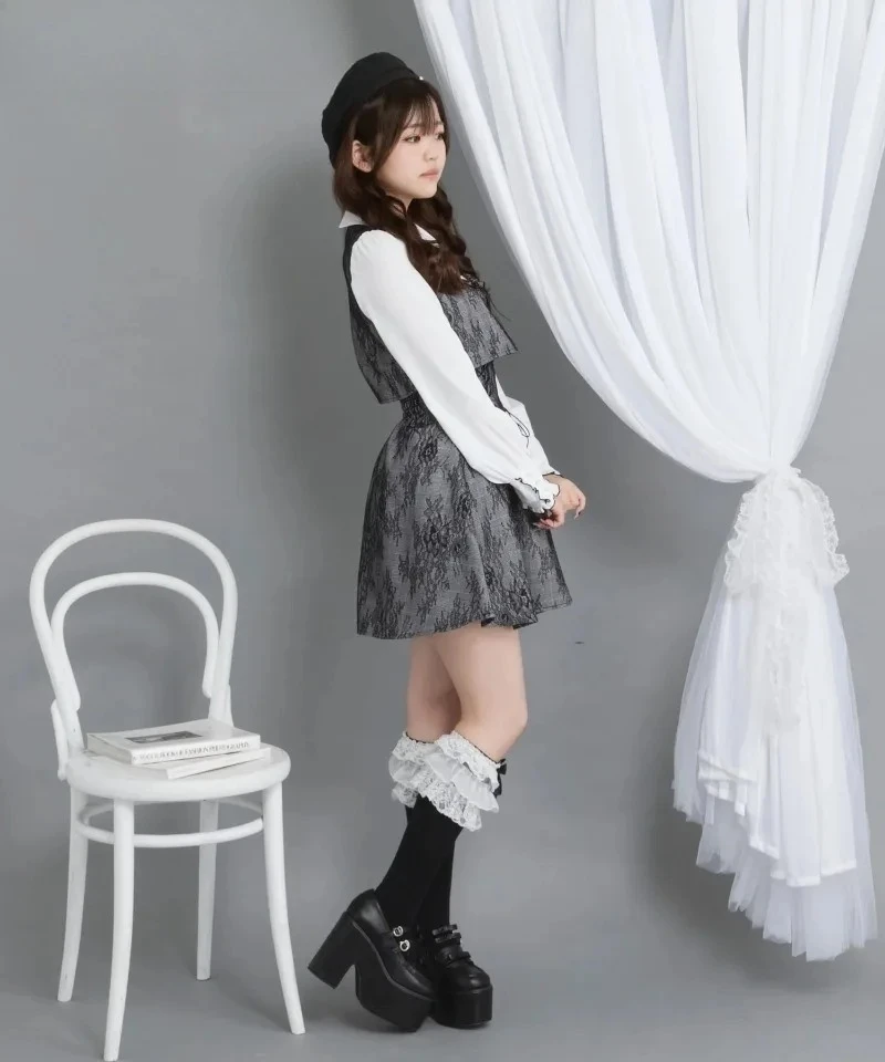 Robe en dentelle pour filles, nouvelle collection automne hiver, polyvalente, douce, chemise épissure, faux deux pièces, frais, taille haute, Slim, manches longues