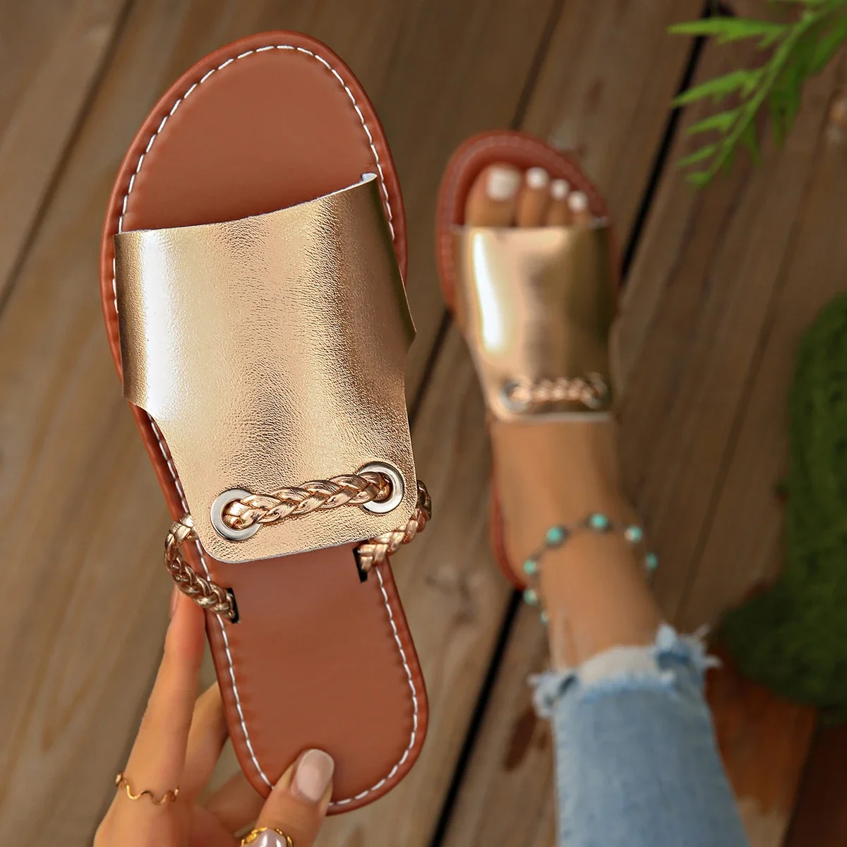 2025 NewWomen Flats Casual Slippers Summer Sexy Shoes Fashion Dress Sandals  Beach Bohemian Slippers Femme Home Slides Women