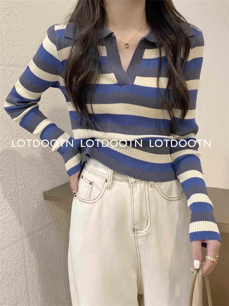 LOTDOOTN Lady Tight Knitted Tshirt Polo Collar Slim-Fit Korean Version Autumn Striped V-neck Sweater Retro Long-Sleeved Pullover