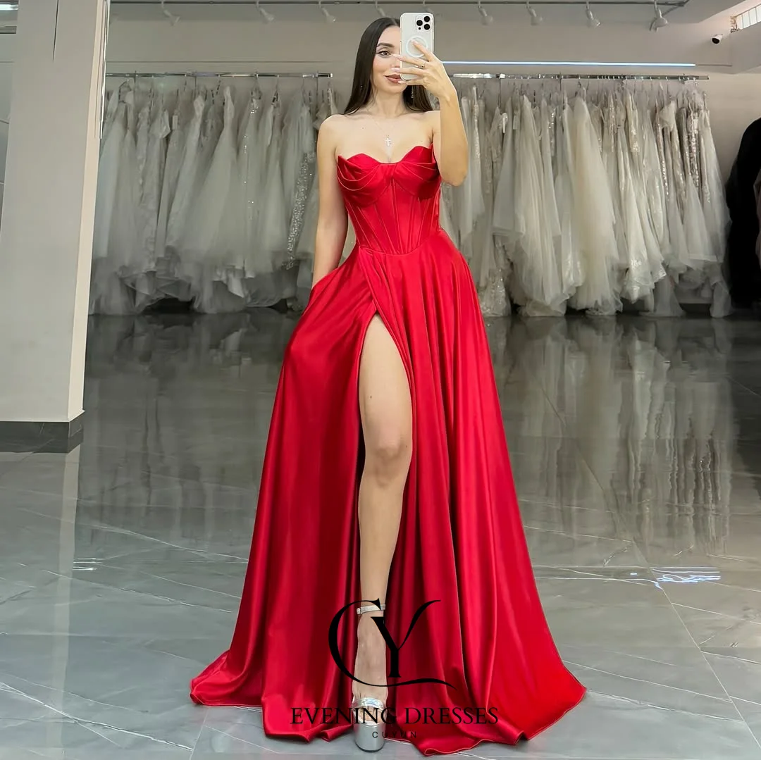 فساتين سهرة حمراء من CUYUN للنساء بدون حمالات بفتحة عالية مثيرة فستان حفلات طويل مشد خلفي مخصص للحفلات للمناسبات الخاصة
