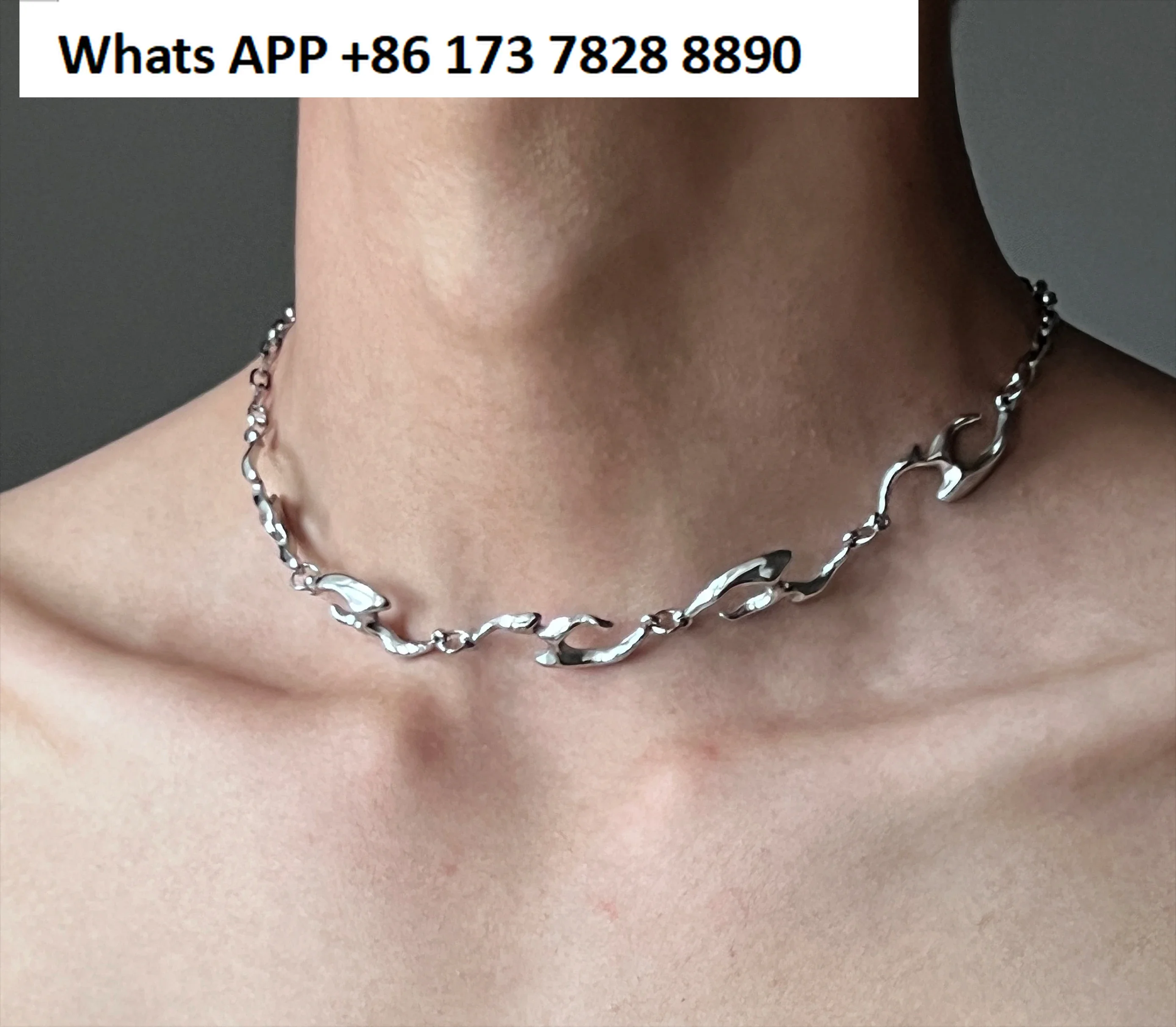 Irregular Alien Metal Necklace Street Hip Hop Trend Men's and Women's Premium Sense Collarbone Necklace