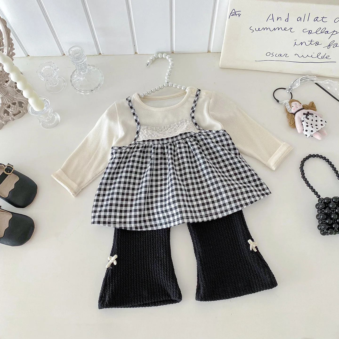 Three-piece Set Vest Undershirt Bell-bottom Pants Long Sleeves Grid New Sweet Fashionable Comfortabl Korean Casual