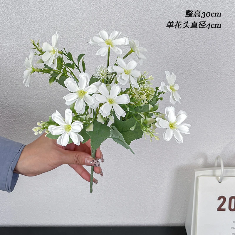 10 Heads Artificial Daisy Butterfly Flowers Fake Silk Bouquet for Home Wedding Decoration Street Shooting Photo Props