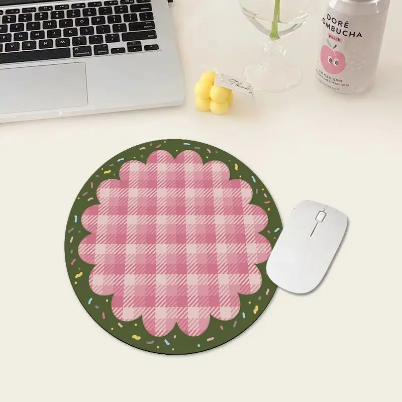 Original Cartoon Cats Ragdoll Cute Kawaii Small Round Rubber Mouse Pads Anti Slip for Girls Keyboard Computer Office Study Dorms