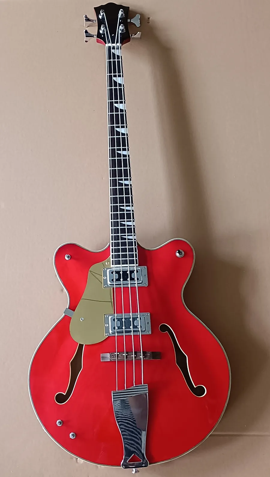 Electric Guitar Bass 4-string left-handed Red