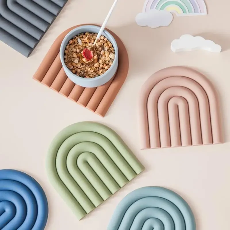 Rainbow Silicone Table Mat Coaster Hot Dishes Potholder Placemat Multifunctional Pot Holders For Kitchen Heat Resistant Pan Pads