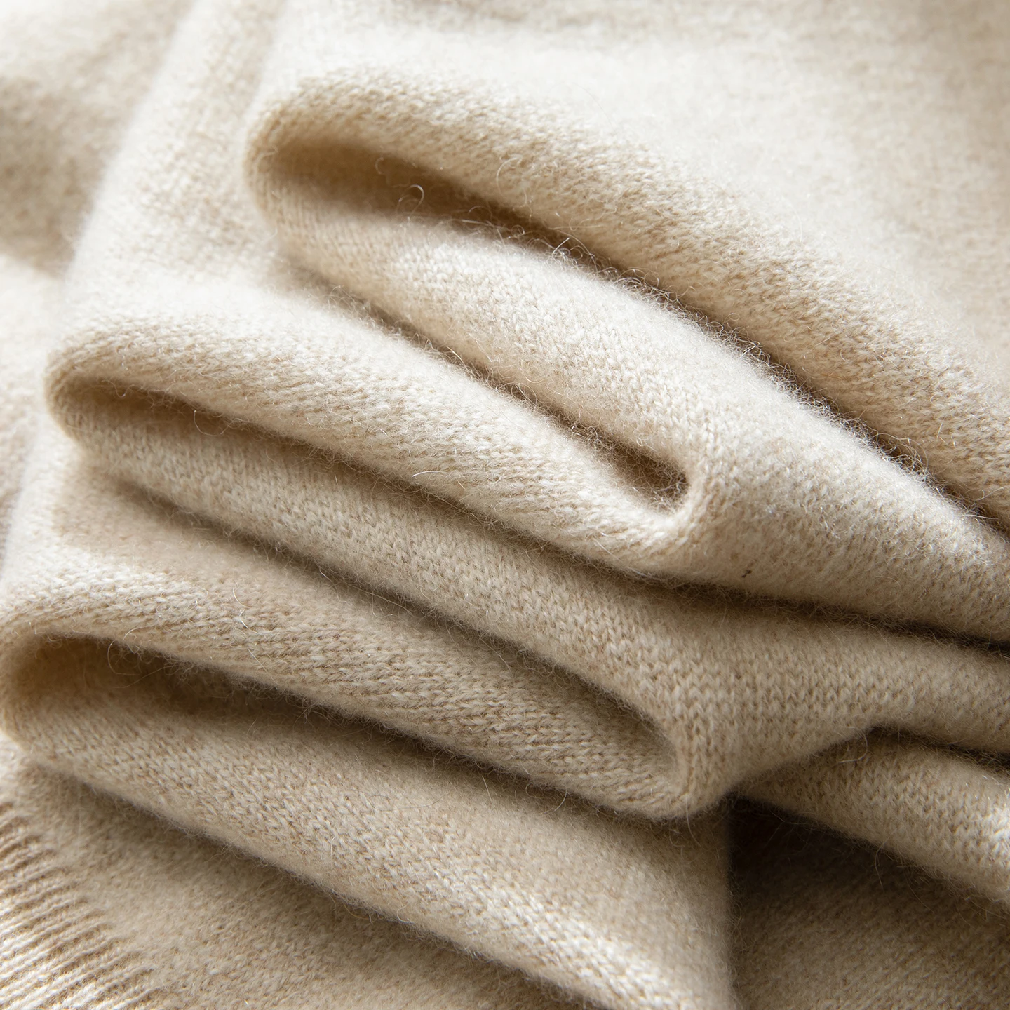 High quality 100% cashmere men's pullover casual solid knit sweater luxury Pull Tops trendy men's streetwear round neck Jumper