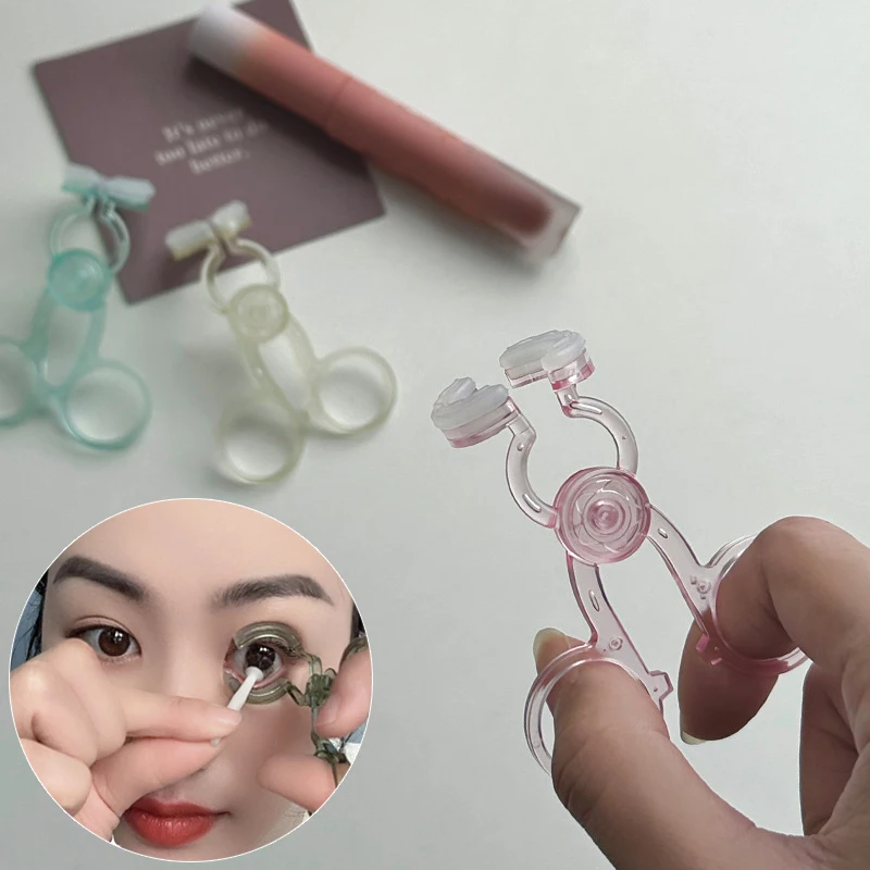 Women Contact Lenses Wearing Aids Hassle-Free Contact Insertion Tool Portable Eye-Opening Clips Tool Eyelid Stretcher Accessory