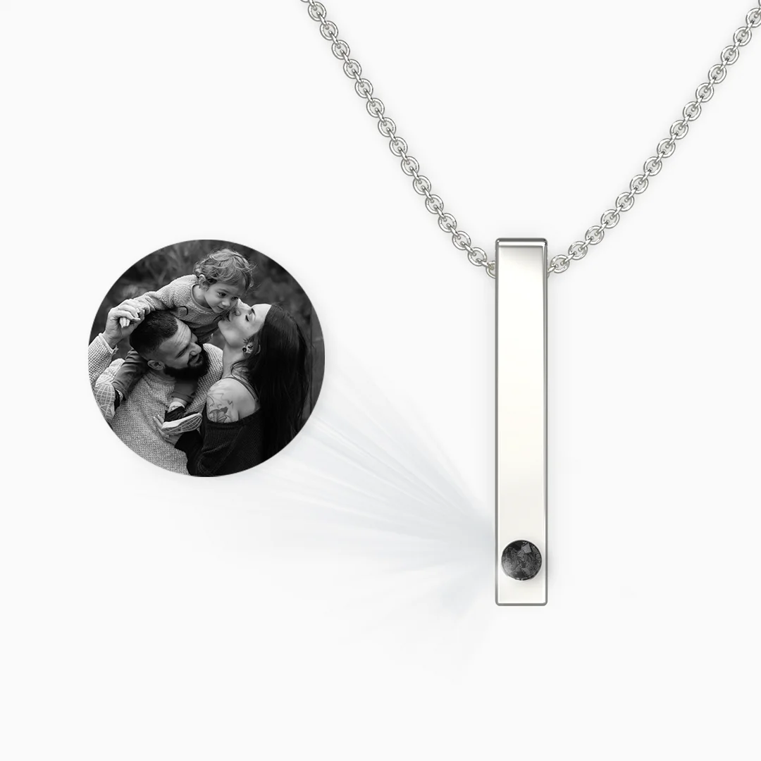 Projection Bar Neckalce Custom Personality Photo Creative Rectangle Pendant is a Commemorative Gift for both Men and Women