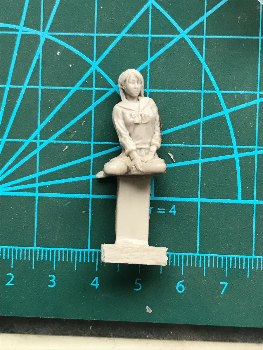 Jk12 Spot 1/35 Scale Resin Figure Model Kit Female High School Student  Sitting Position Unassembled Unpainted Free Shipping