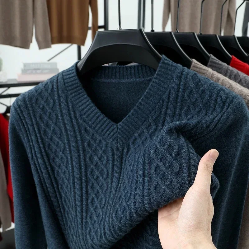 Men's Autumn and Winter Sweater Thickened Chicken Heart Thick Needle Jacquard Style V-neck Bottoming Casual Long-Sleeved Men