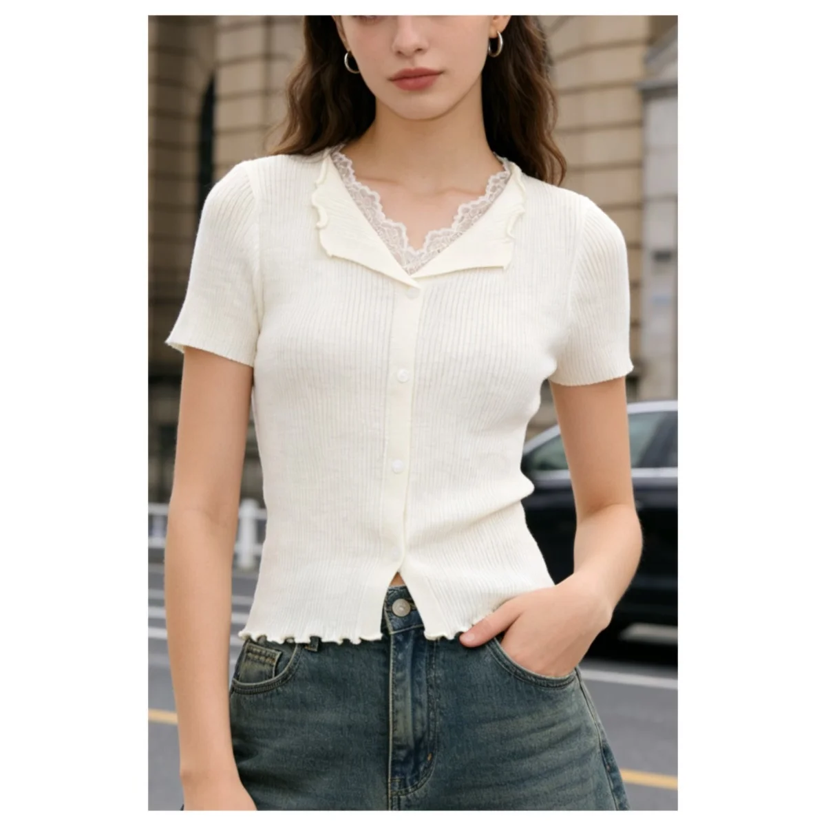 

Sense of Design Women's Knitted Sweater Korean Fashion Chic V-Neck Knit Pullovers Fake Two-piece Short-Sleeve Knit Tops New