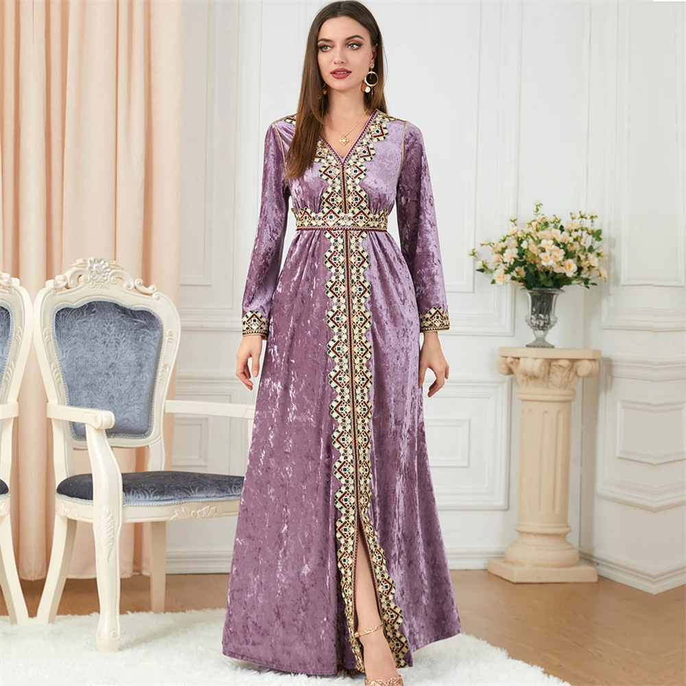V-neck Abayas with Belt Luxury Autumn Long Dress Velvet Material Party Islamic Clothing Kaftan Embroidery