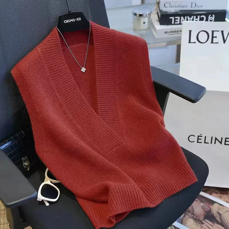 2024New Autumn Winter Knitted Sweater Vest Women\'s Fashion Sleeveless V-Neck Waistcoat Slim Solid Vest Female Causal Ladies Tops