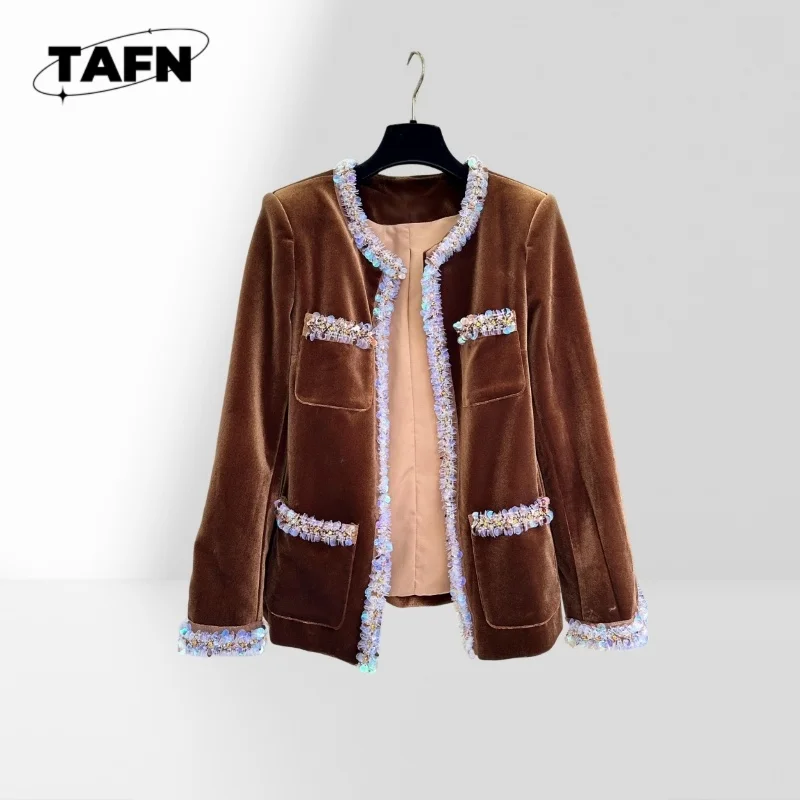 

25 Elegant Retro Style Cashmere Cardigan, Warm and Comfortable for Casual Outings Perfect for Casual Outfits AH1514