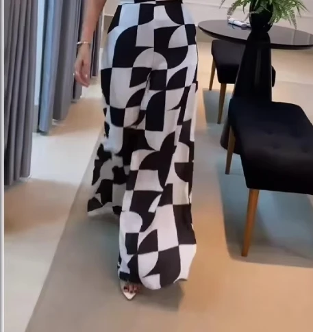 

2026 весна/лето, новинка на складе, женский модный облегающий комбинезон контрастного цвета с v-образным вырезом и пуговицами